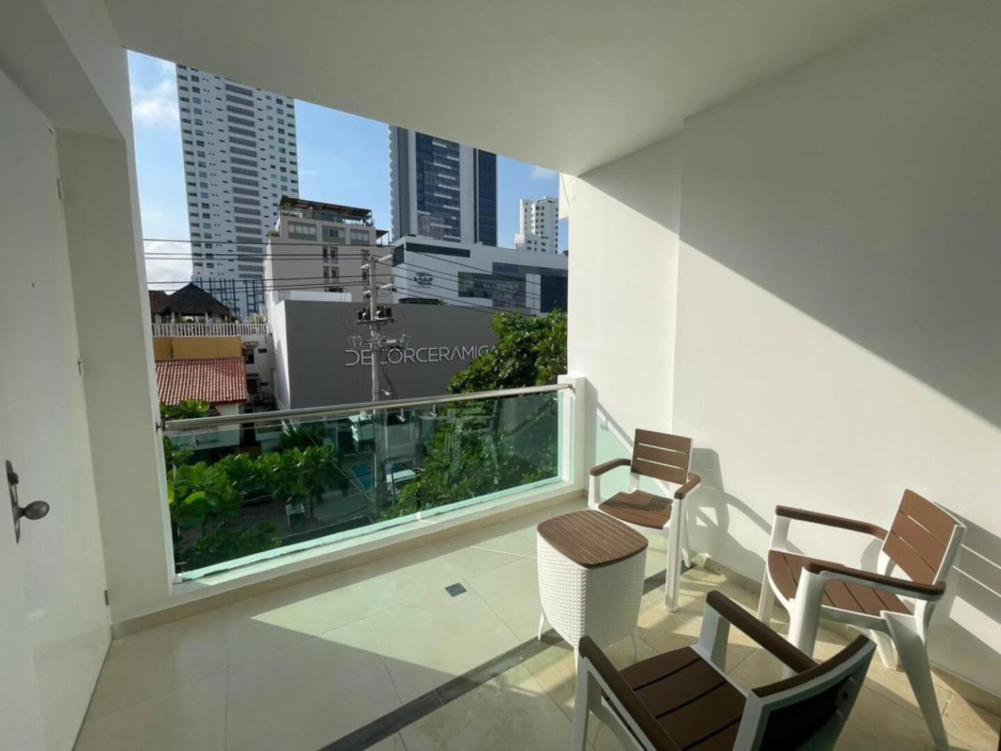 Miami Hotel Cartagena - Luxury Apartments Экстерьер фото